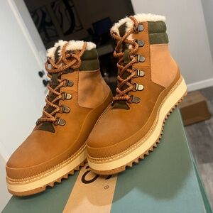 Toms Boots- Brand New